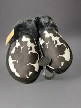 Load image into Gallery viewer, Cow Print Faux Fur Slippers - Black and white