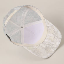 Load image into Gallery viewer, Cowboys Club Embroidered Patch Mesh Cap