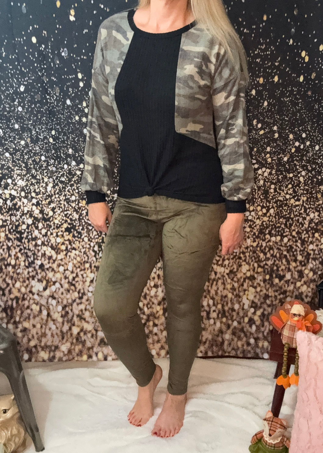 Olive Green Velvet Leggings With Elastic Waist
