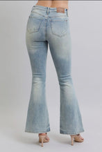 Load image into Gallery viewer, Judy Blue Flares
