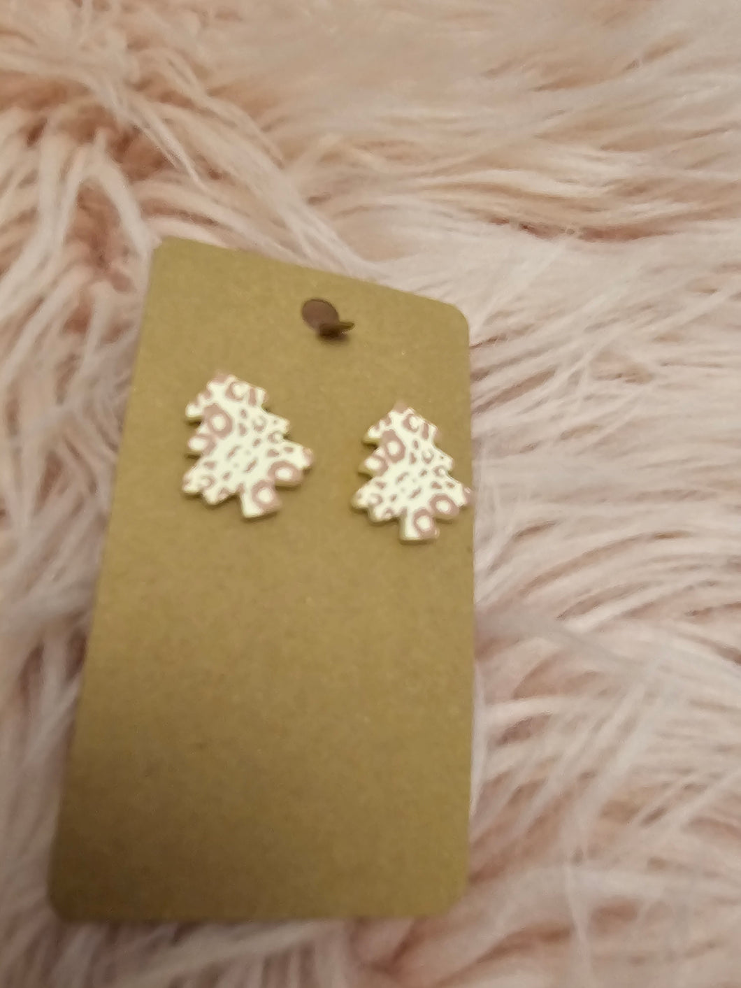 Beige Tree 🎄 Earings