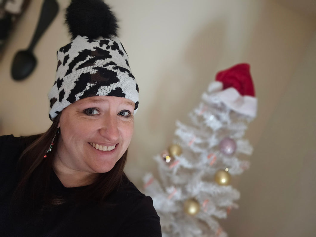 White ⚪️  & Cowprint Beanie