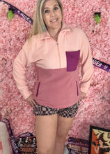 Load image into Gallery viewer, Fleece Color Block Pull Over With Pockets
