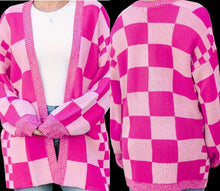 Load image into Gallery viewer, Oversized Soft Pink/Pink Checkered Sweater
