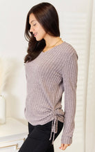 Load image into Gallery viewer, Grey ⚪️ Mauve Ribbed Shirt With Tie Sides
