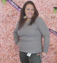 Load image into Gallery viewer, Grey ⚪️ Mauve Ribbed Shirt With Tie Sides
