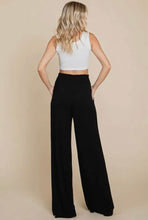 Load image into Gallery viewer, Black Smocking Waist With Pockets Pants
