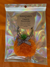 Load image into Gallery viewer, Assorted Pumpkin Scented Freshies
