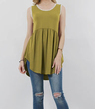 Load image into Gallery viewer, Bright Green Loose Fitting Tank With White Detail Around Neck &amp; Arms
