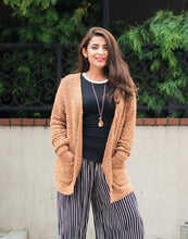 Load image into Gallery viewer, Brown 🟤 Buttonup 🔘 Cardigan
