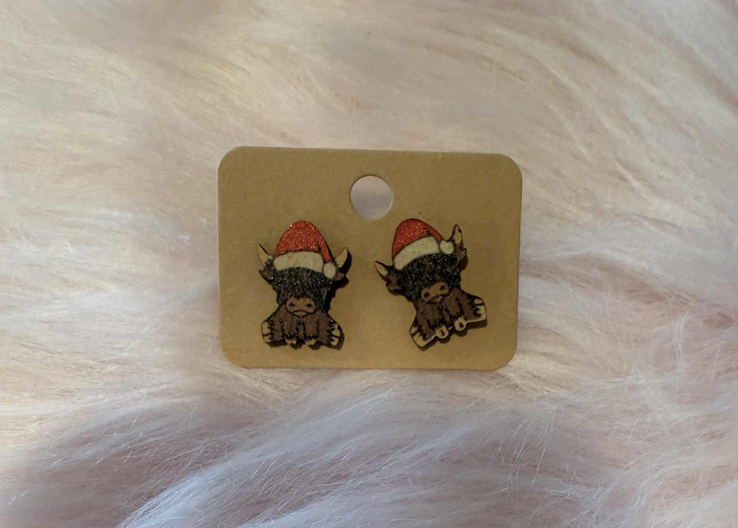Christmas Highland Cow 🐂 Studded Earrings