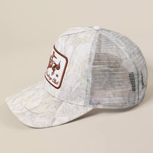 Load image into Gallery viewer, Cowboys Club Embroidered Patch Mesh Cap
