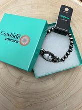 Load image into Gallery viewer, Faux White Buffalo and Sterling Pearl Stretch Bracelet
