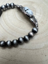 Load image into Gallery viewer, Faux White Buffalo and Sterling Pearl Stretch Bracelet
